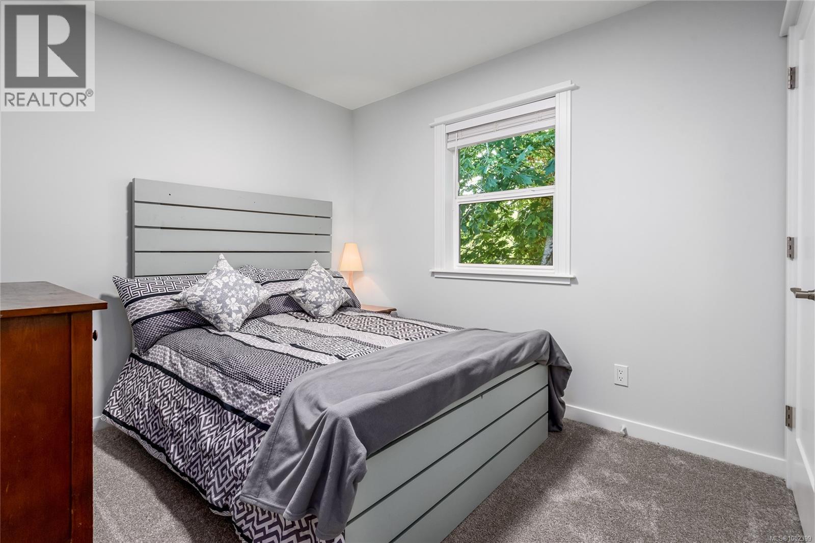 877 3rd St, Courtenay