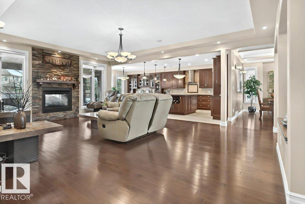 4835 MACTAGGART CREST CT NW, Edmonton