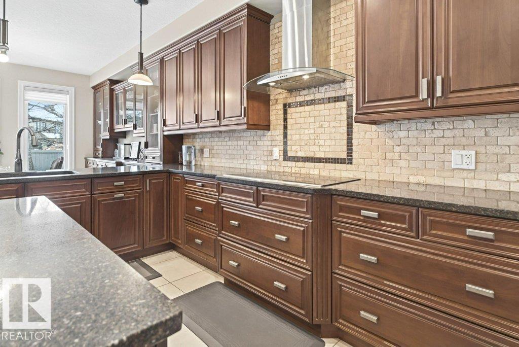 4835 MACTAGGART CREST CT NW, Edmonton