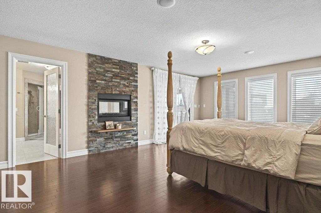 4835 MACTAGGART CREST CT NW, Edmonton