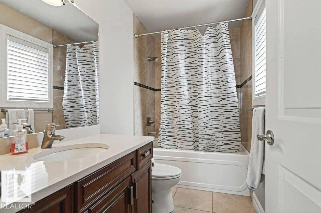 4835 MACTAGGART CREST CT NW, Edmonton