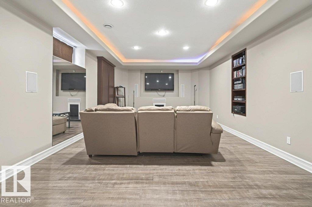 4835 MACTAGGART CREST CT NW, Edmonton