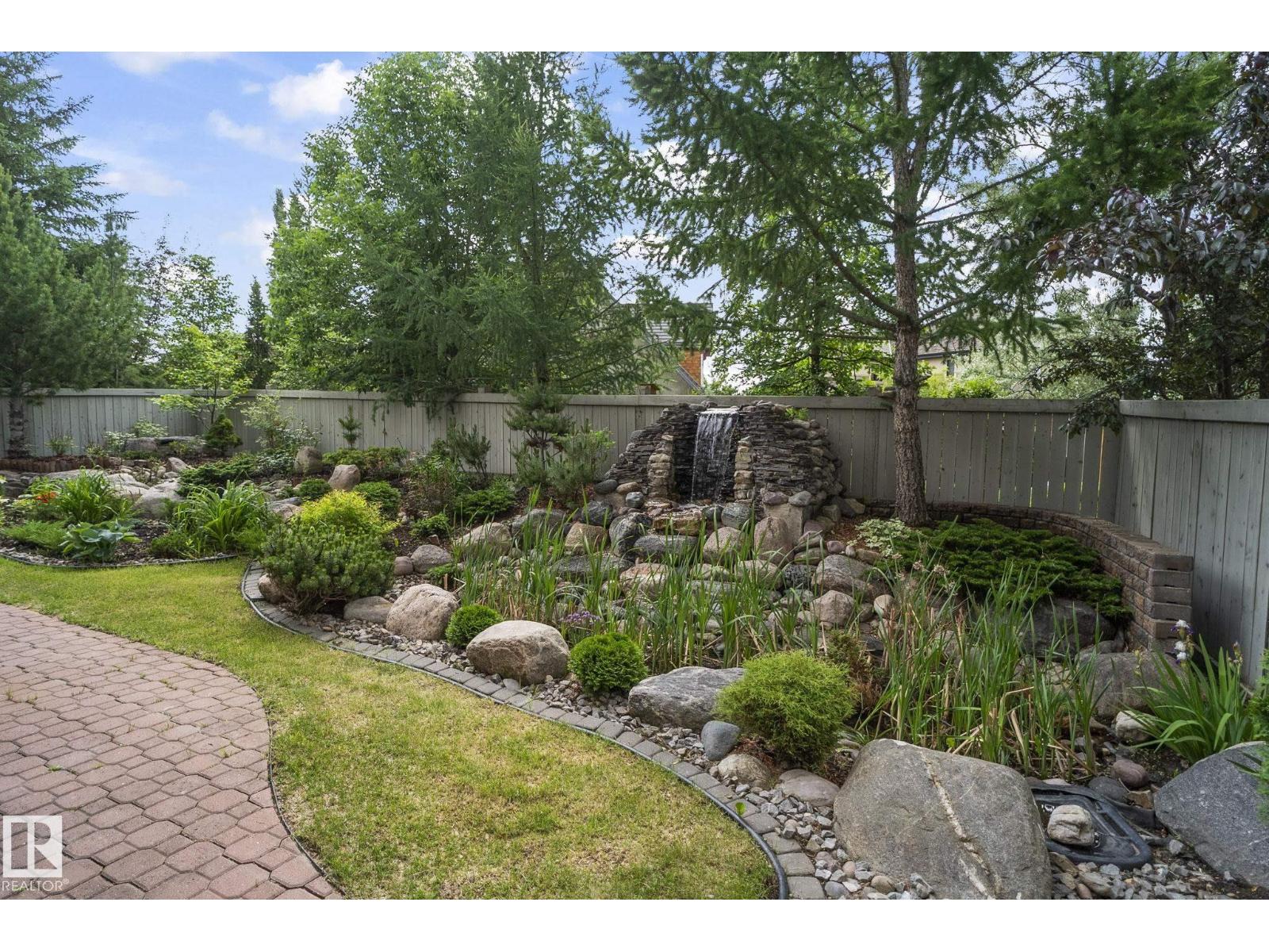 4835 MACTAGGART CREST CT NW, Edmonton