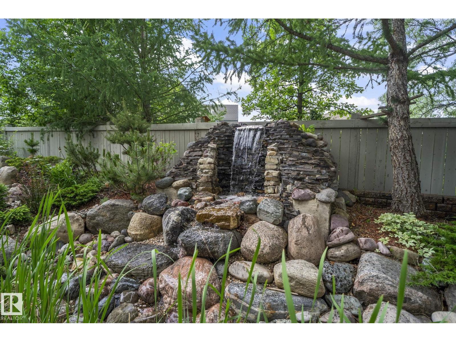 4835 MACTAGGART CREST CT NW, Edmonton