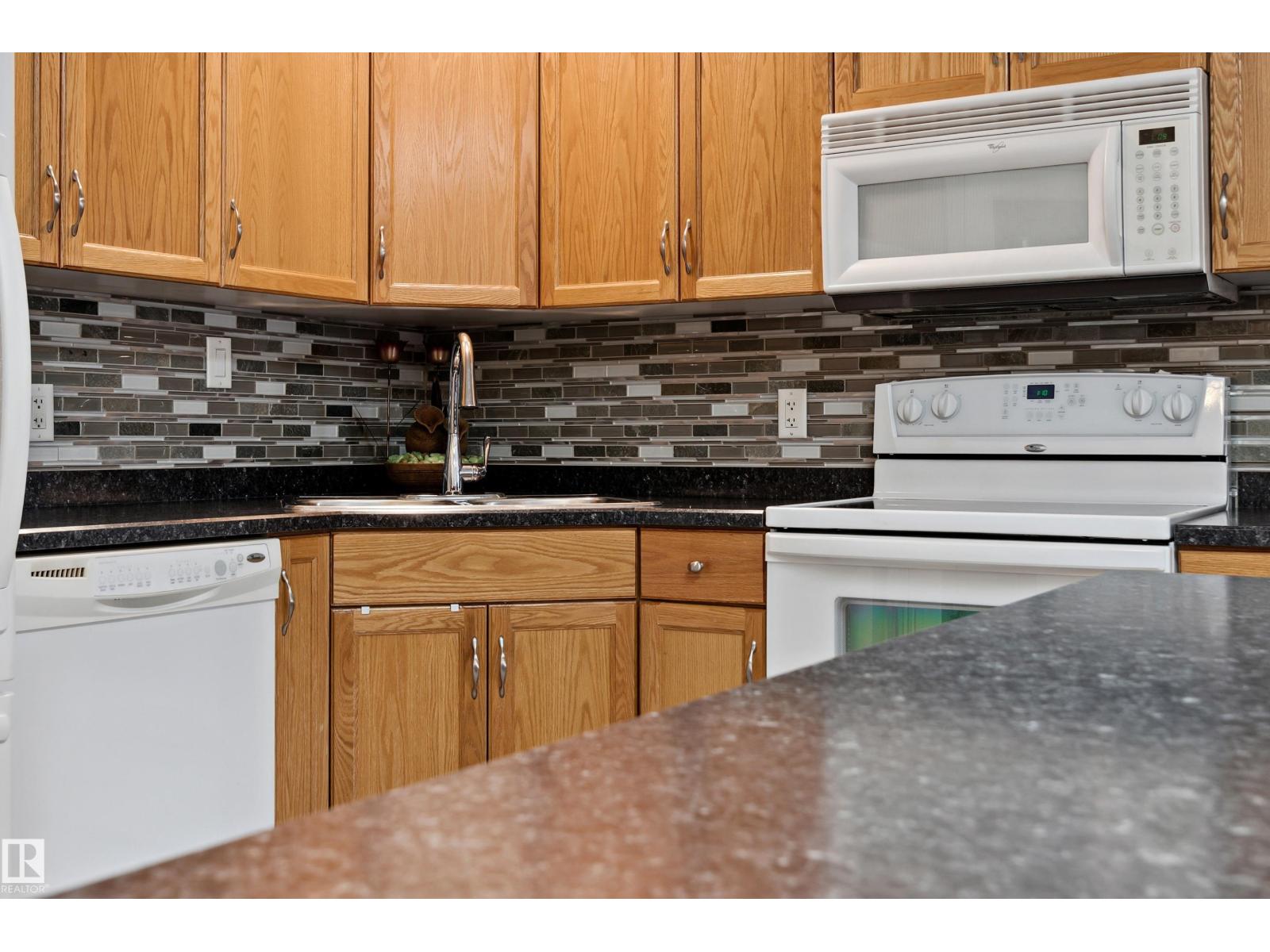 #305 9995 93 AV, Fort Saskatchewan