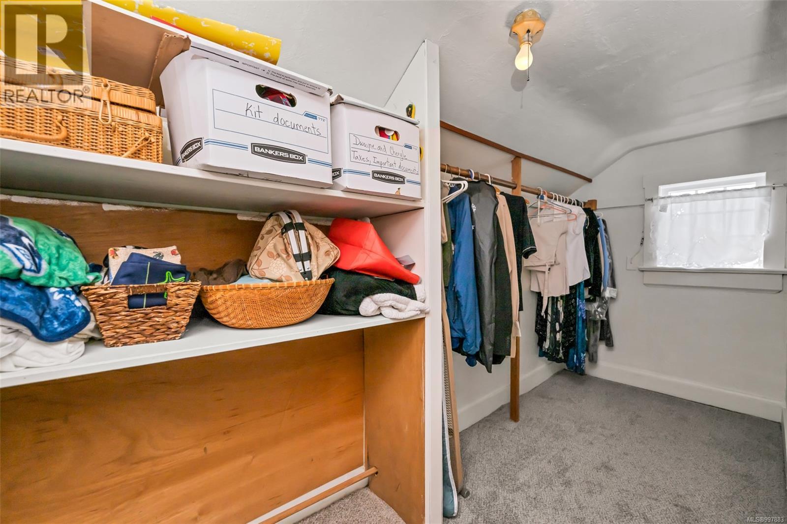  2651 Cedar Hill Road, Victoria