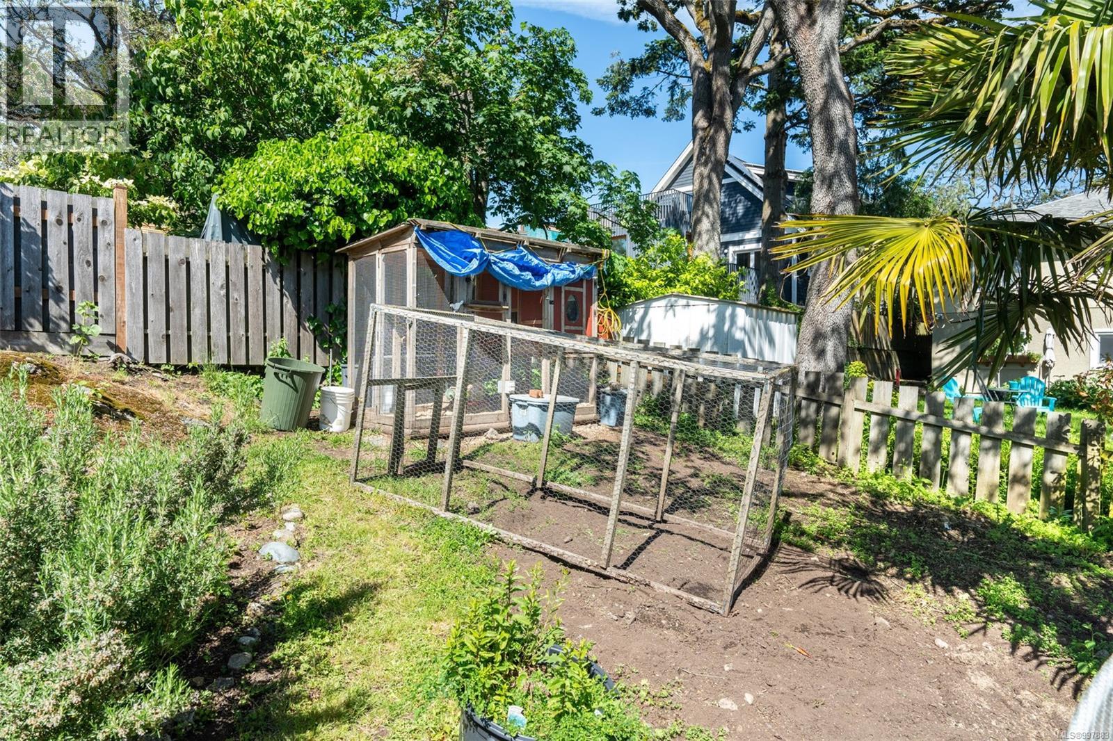  2651 Cedar Hill Road, Victoria