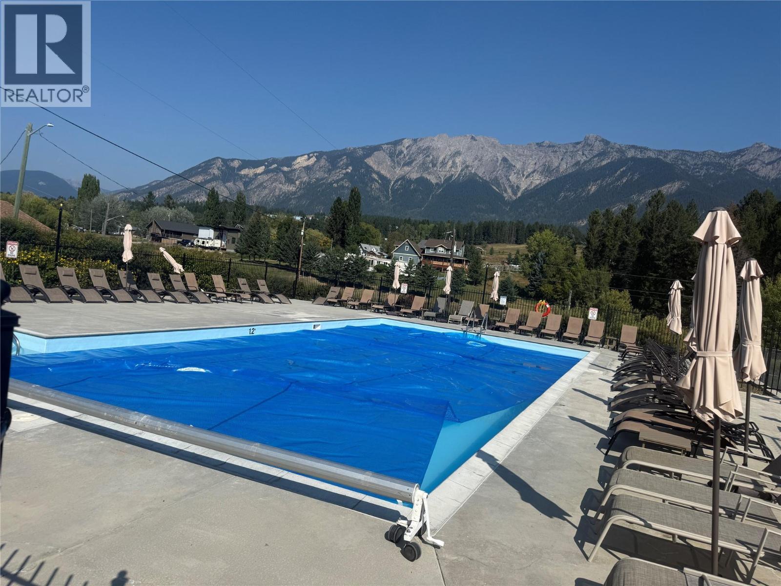 4868 RIVERVIEW Drive Unit# Lot 89, Edgewater