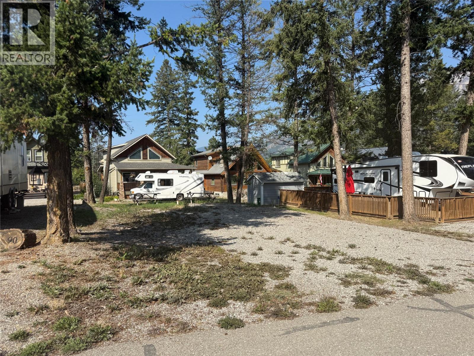 4868 RIVERVIEW Drive Unit# Lot 89, Edgewater