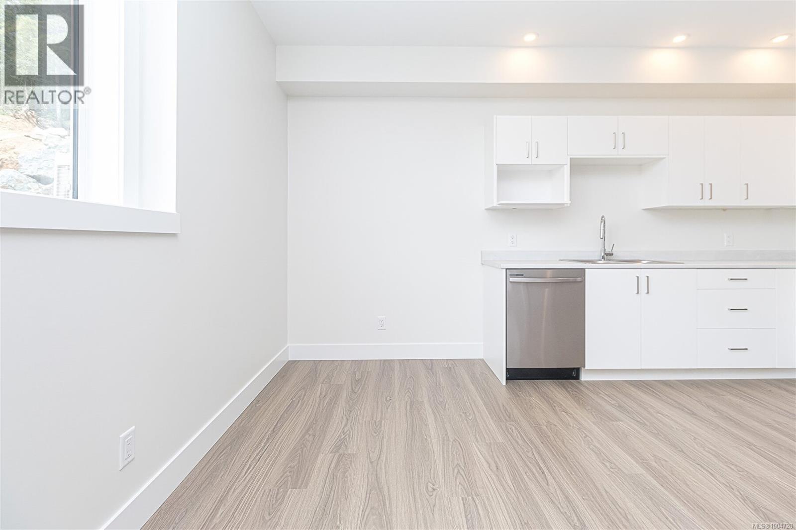  2588 Nickson Way, Sooke