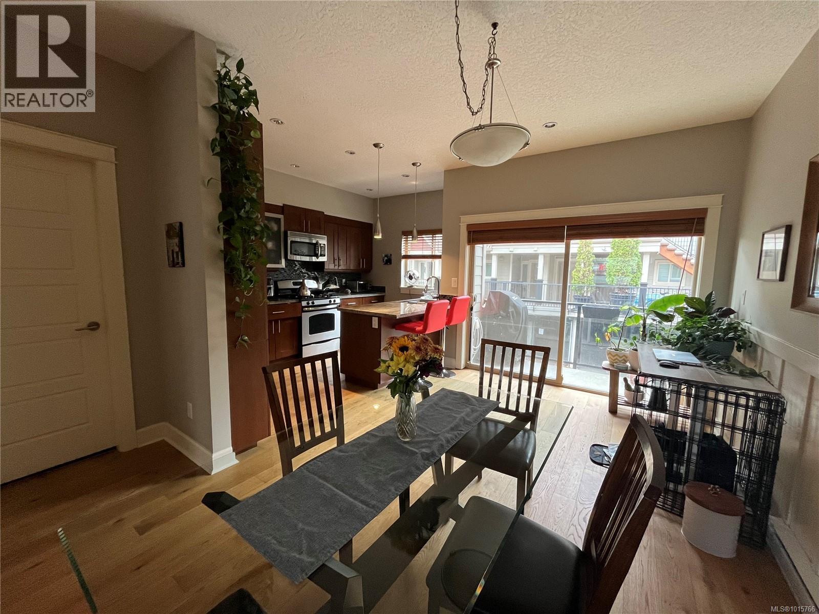 115 785 Station Avenue, Langford