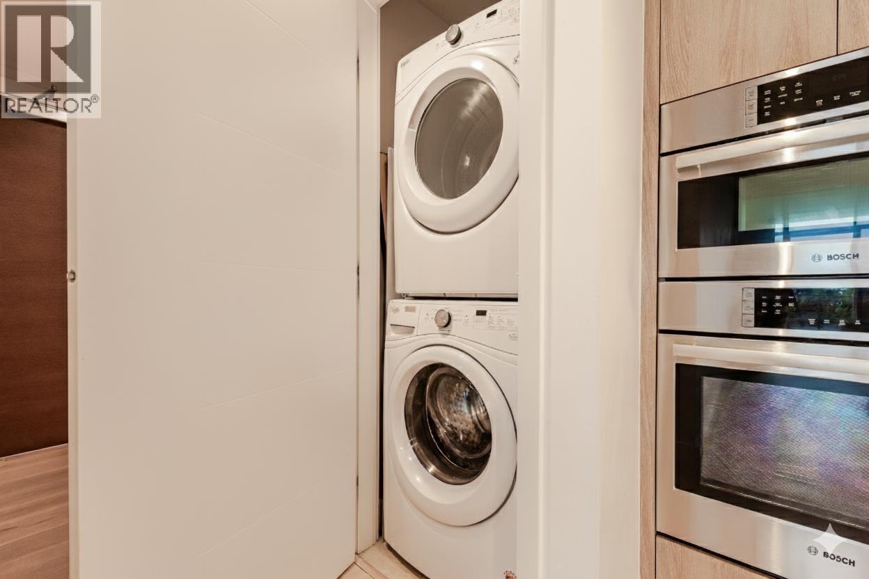 205 1295 CONIFER STREET, North Vancouver