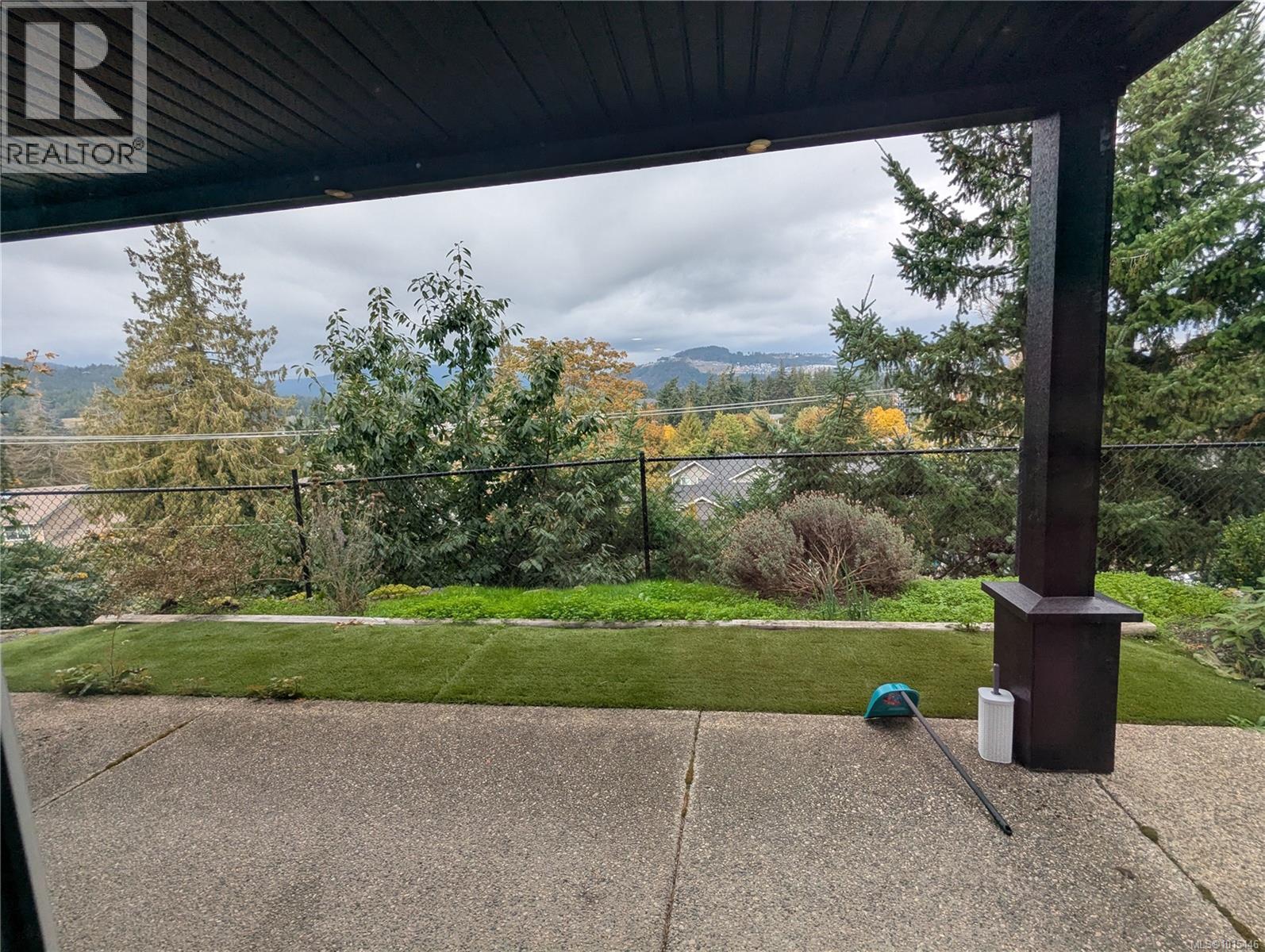 930 Peace Keeping Cres, Langford