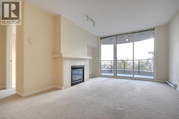 605 8460 GRANVILLE AVENUE, Richmond