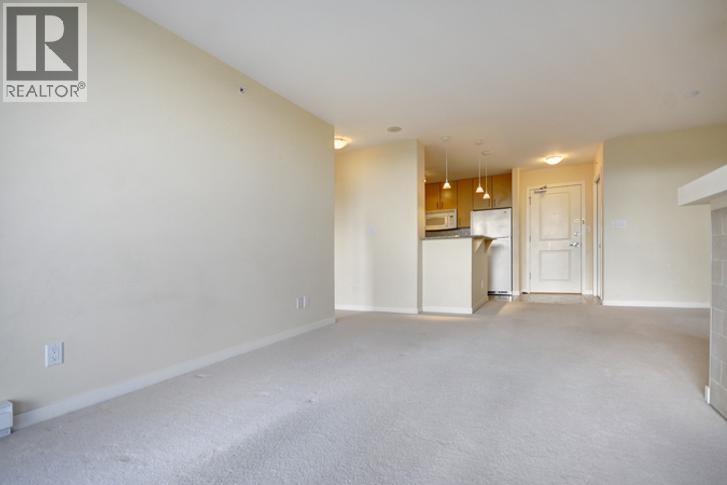 605 8460 GRANVILLE AVENUE, Richmond
