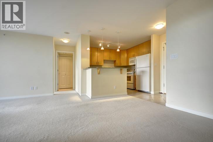 605 8460 GRANVILLE AVENUE, Richmond