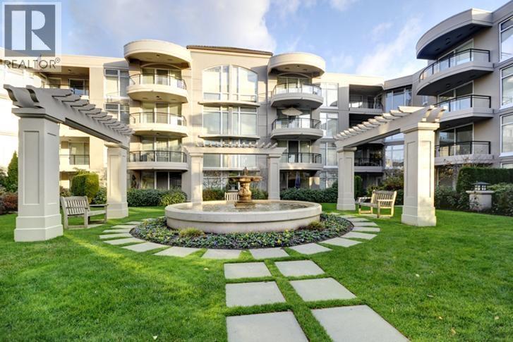605 8460 GRANVILLE AVENUE, Richmond