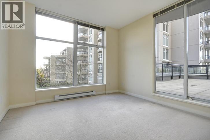 605 8460 GRANVILLE AVENUE, Richmond
