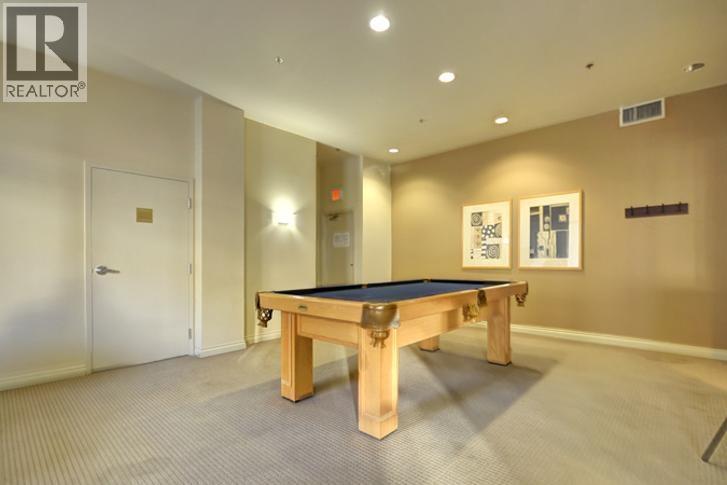 605 8460 GRANVILLE AVENUE, Richmond