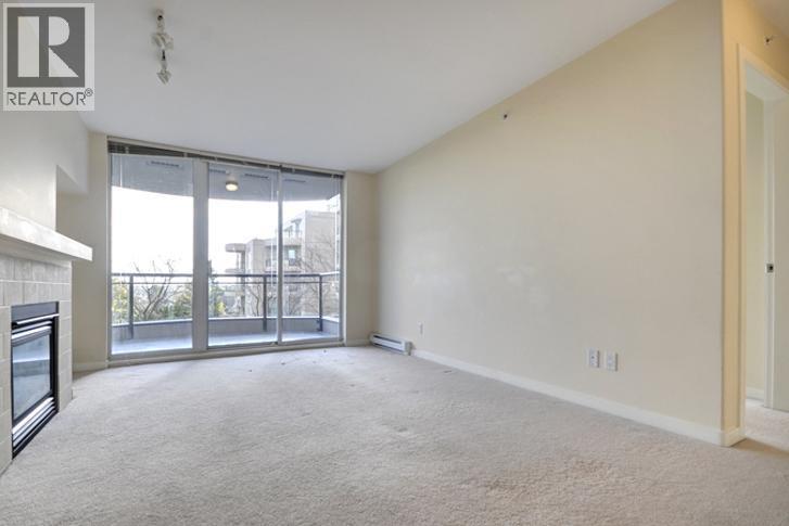 605 8460 GRANVILLE AVENUE, Richmond