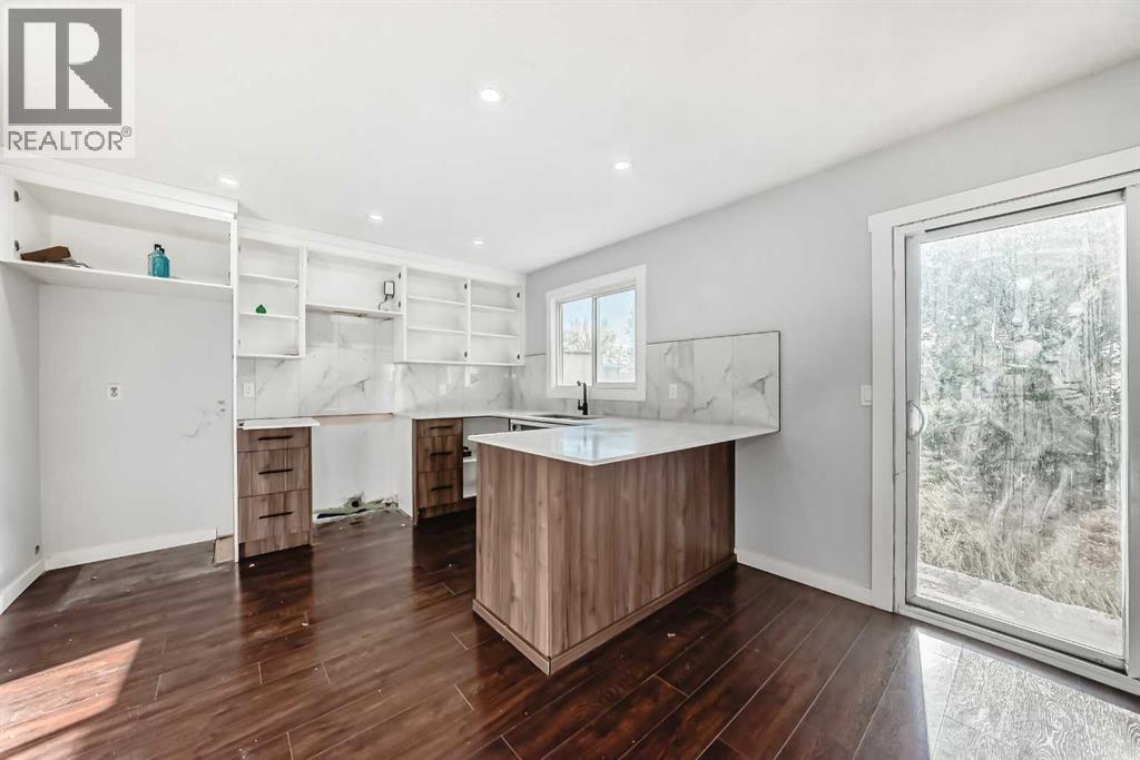 Single Family House for Sale in  Castleglen Road NE Castleridge Calgary 