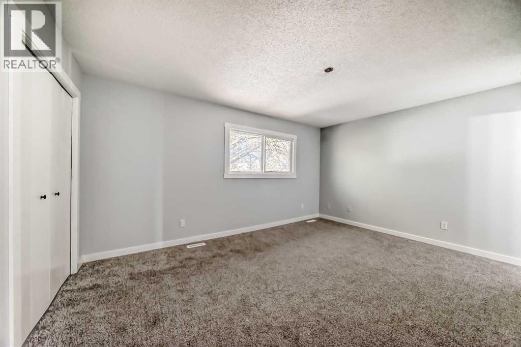 Single Family House for Sale in  Castleglen Road NE Castleridge Calgary 