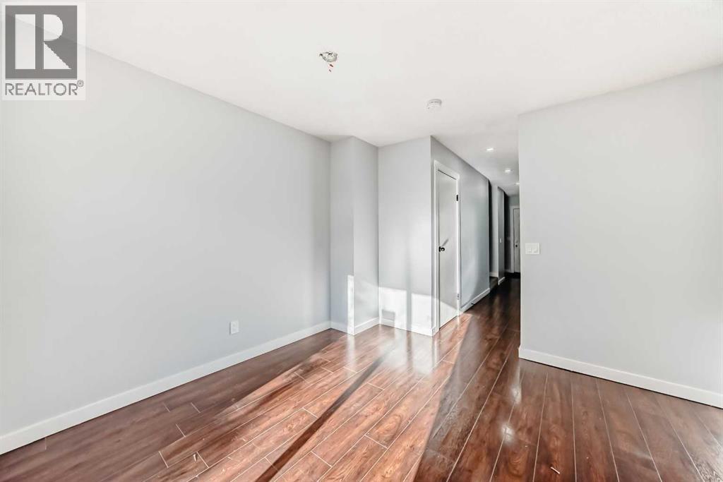 Single Family House for Sale in  Castleglen Road NE Castleridge Calgary 