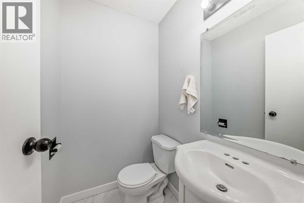 69 Castleglen Road NE, Calgary, Alberta
