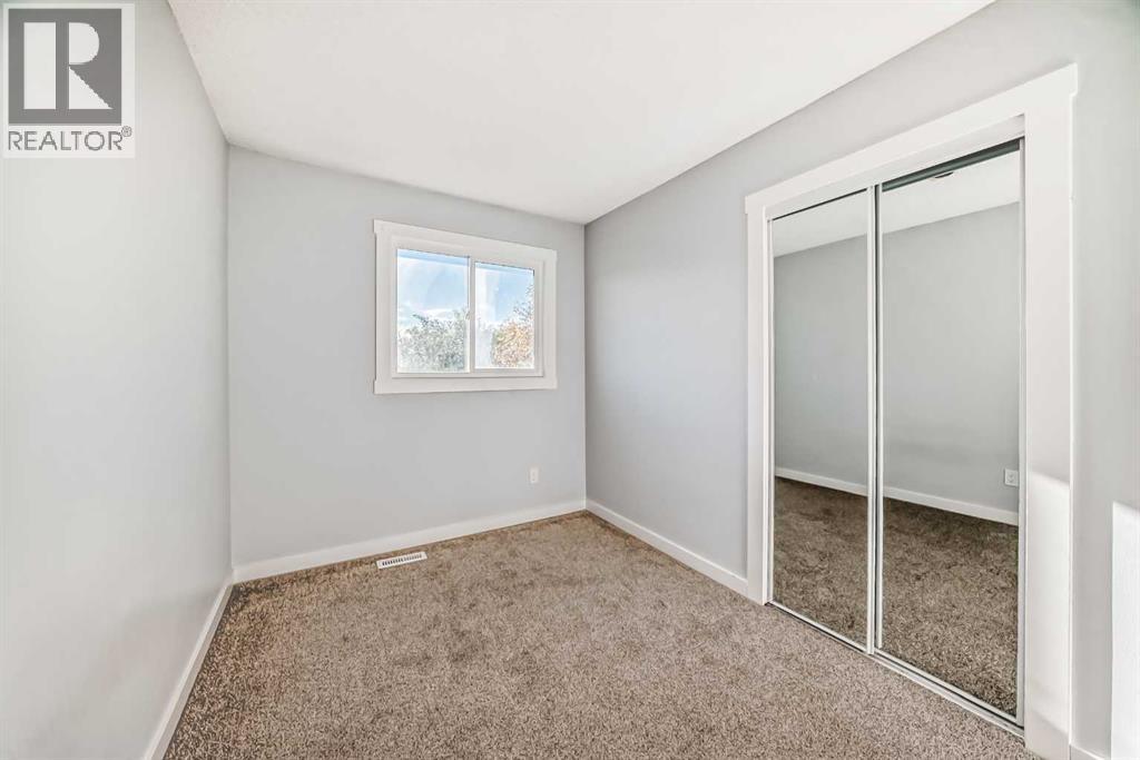 Single Family House for Sale in  Castleglen Road NE Castleridge Calgary 