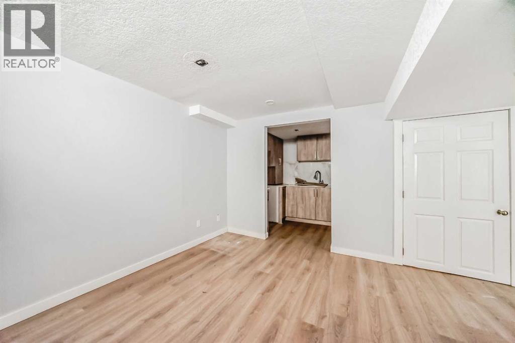 Single Family House for Sale in  Castleglen Road NE Castleridge Calgary 