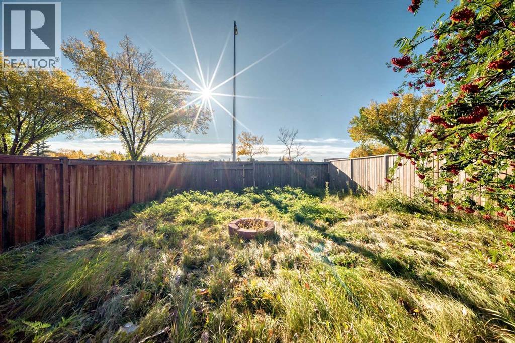 Single Family House for Sale in  Castleglen Road NE Castleridge Calgary 