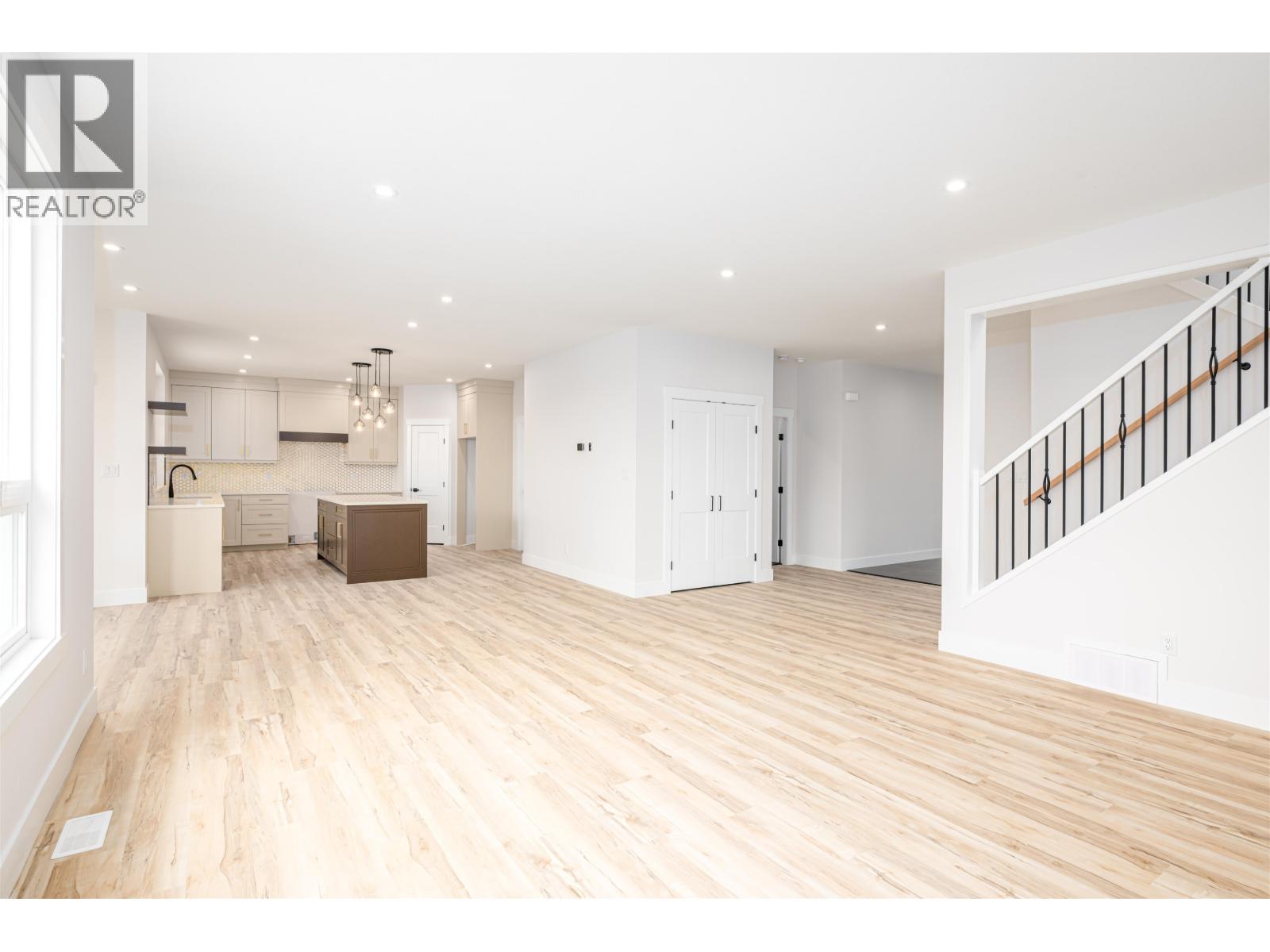 1133 MONTEITH COURT, Prince George