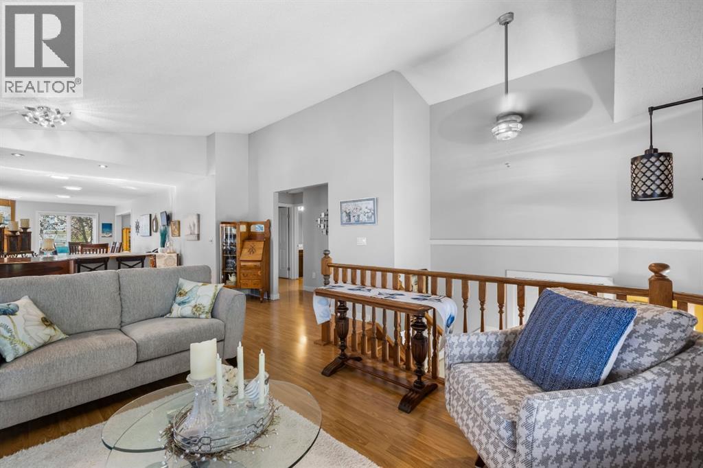 Single Family House Bi-level for Sale in  Harvest Park Road NE Harvest Hills Calgary 