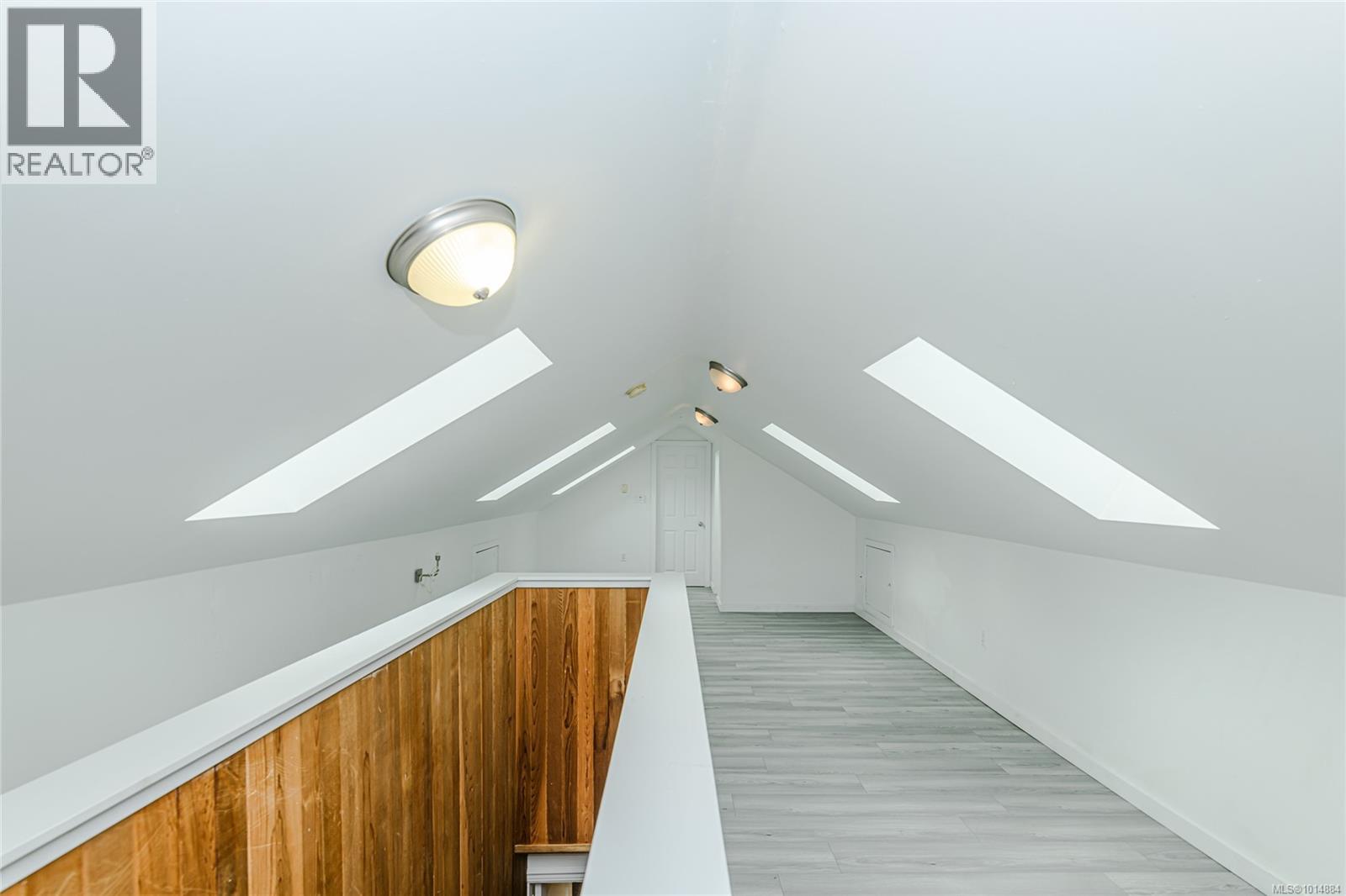  2913 Austin Avenue, Saanich