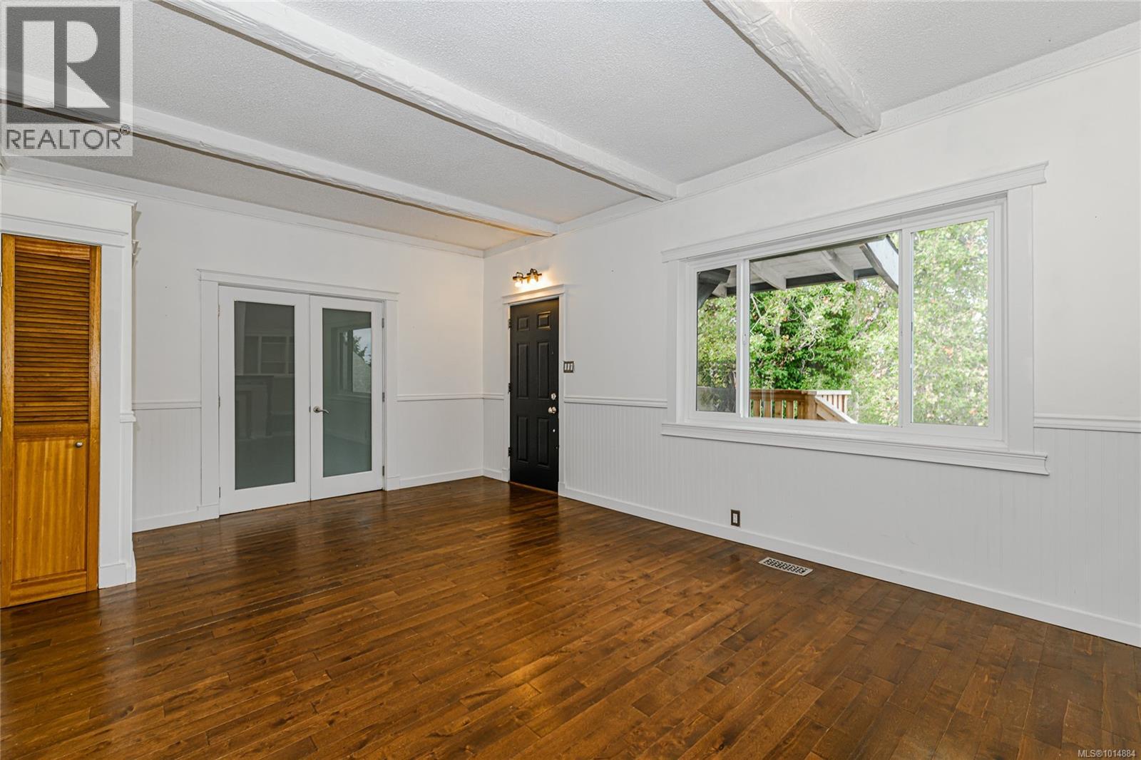  2913 Austin Avenue, Saanich