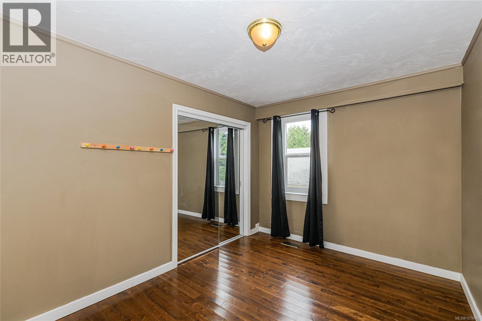  2913 Austin Avenue, Saanich
