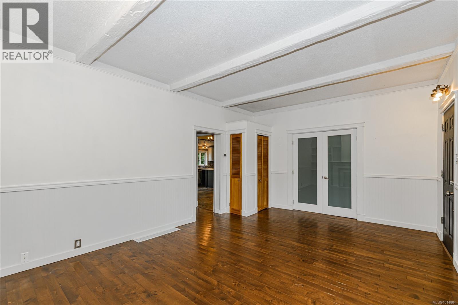  2913 Austin Avenue, Saanich