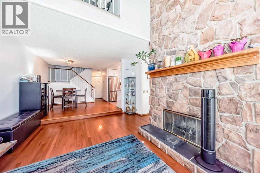 Single Family House for Sale in   Berwick Crescent NW Beddington Heights Calgary 