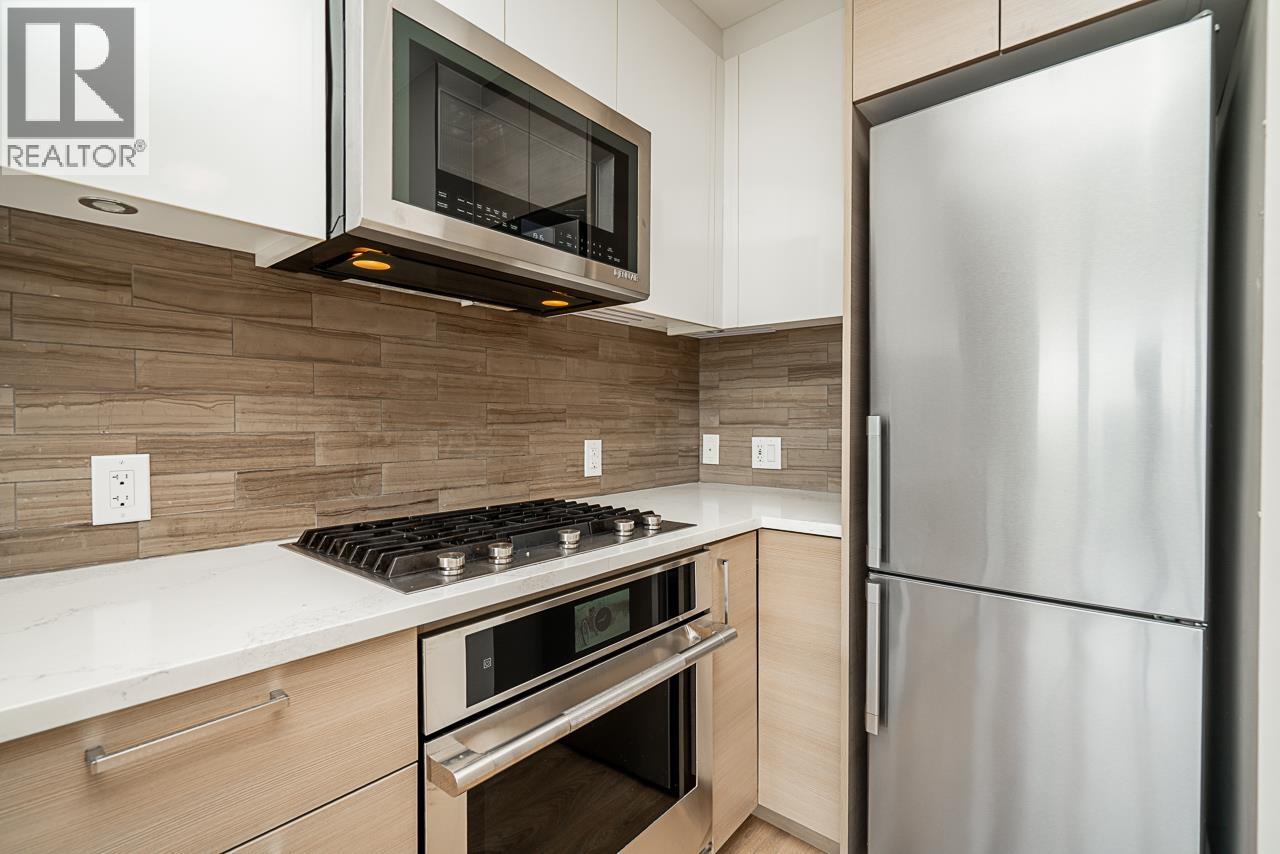 8533 RIVER DISTRICT CROSSING, Vancouver
