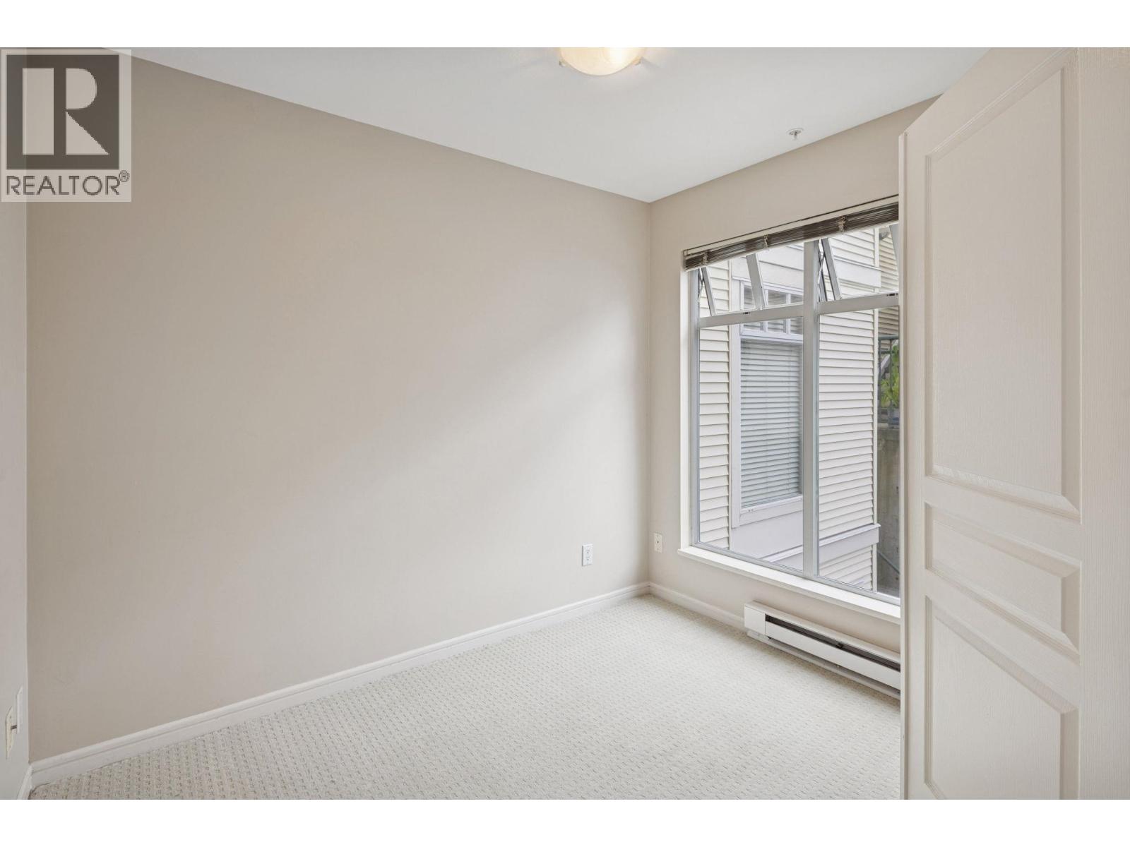 311 3727 W 10TH AVENUE, Vancouver