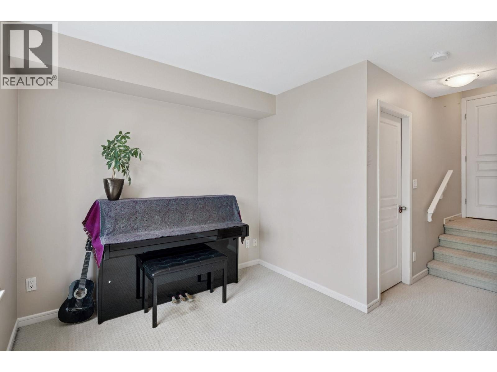 311 3727 W 10TH AVENUE, Vancouver