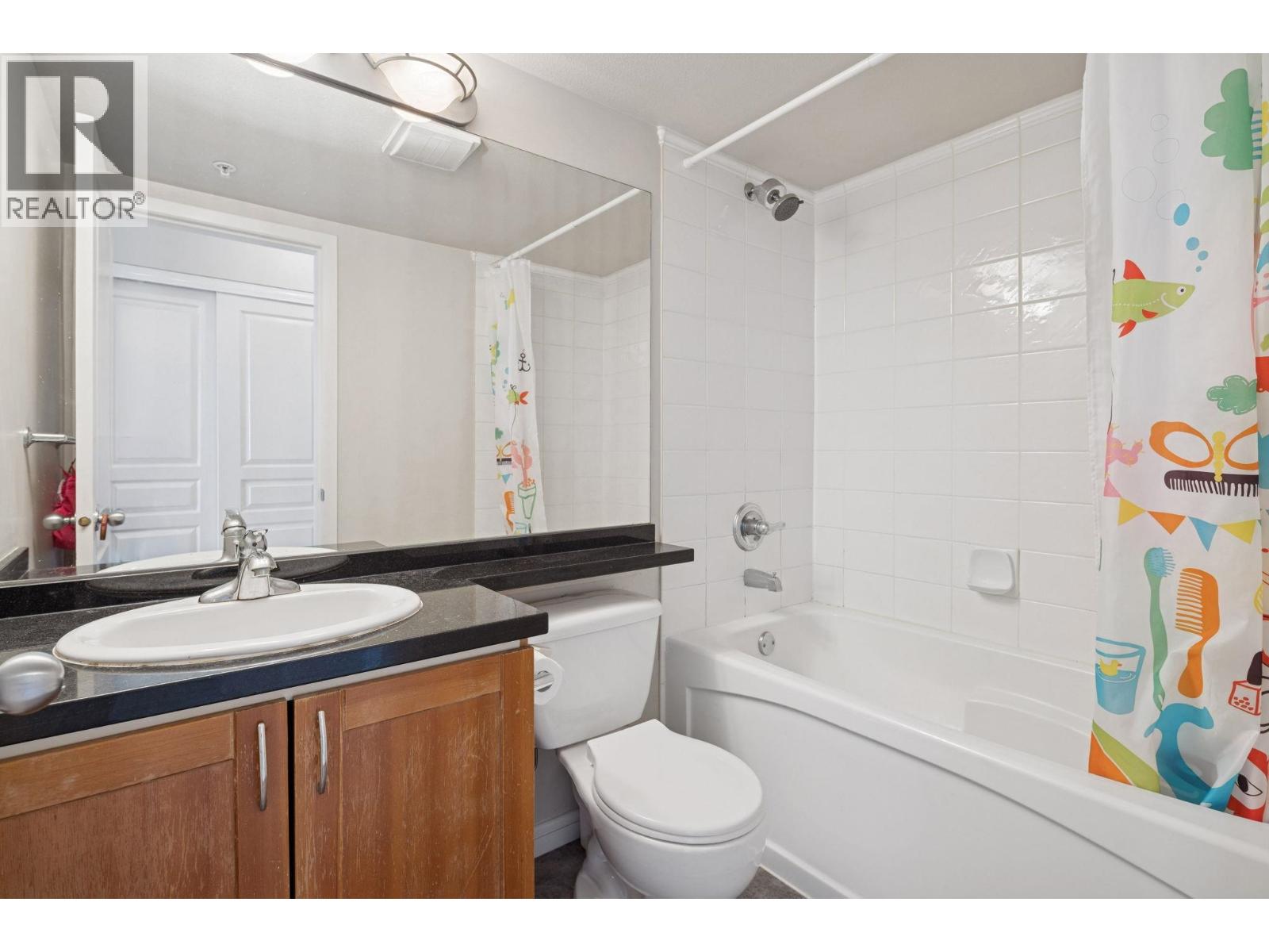 311 3727 W 10TH AVENUE, Vancouver
