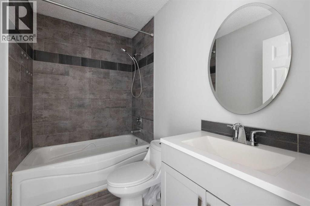 105 Hill Drive, Fort McMurray