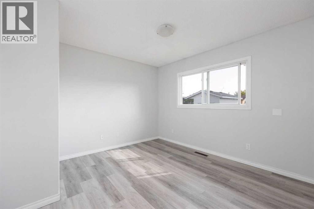 105 Hill Drive, Fort McMurray