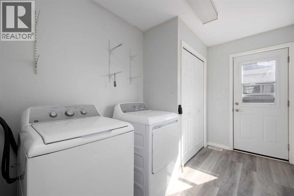 105 Hill Drive, Fort McMurray