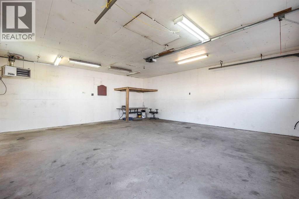 105 Hill Drive, Fort McMurray