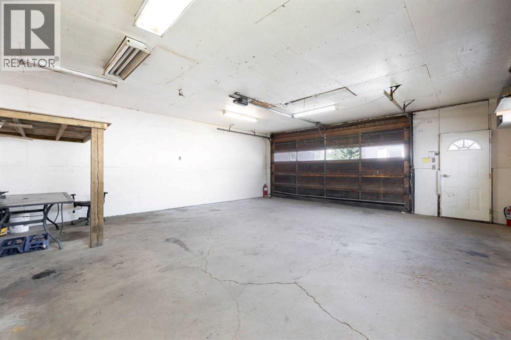 105 Hill Drive, Fort McMurray