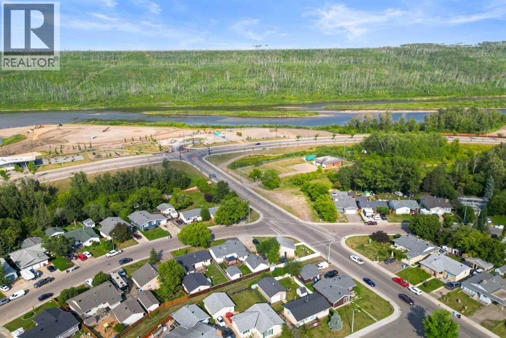 105 Hill Drive, Fort McMurray