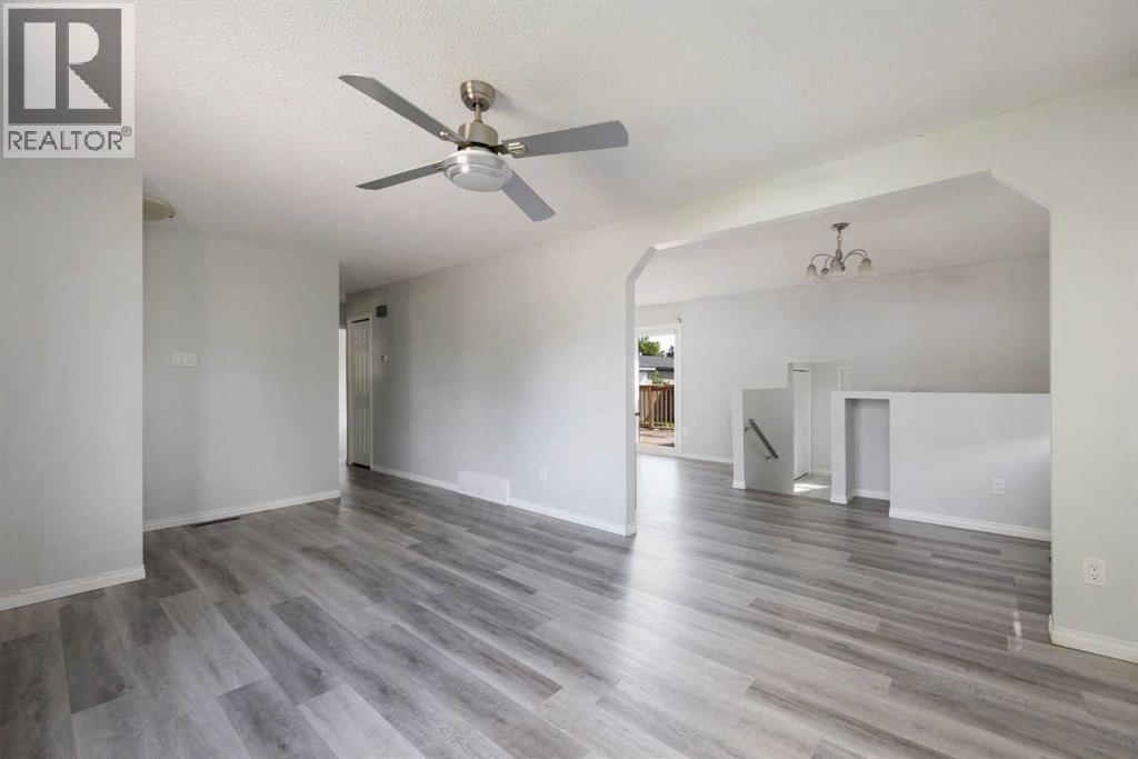 105 Hill Drive, Fort McMurray