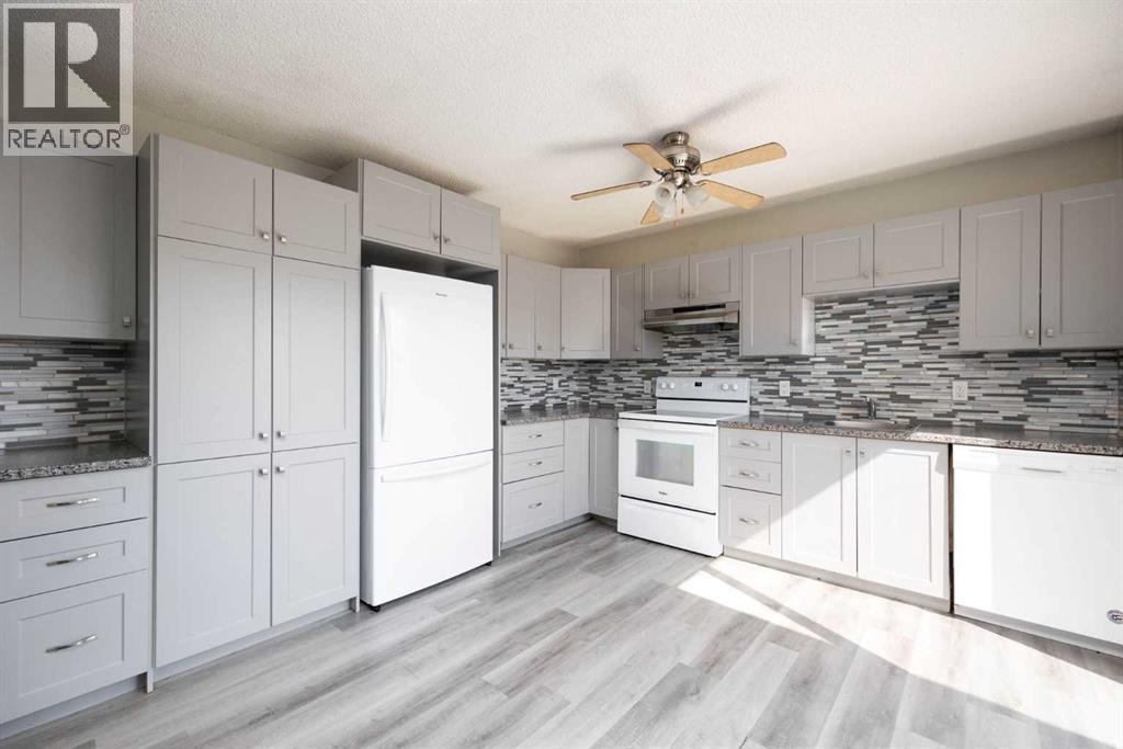 105 Hill Drive, Fort McMurray